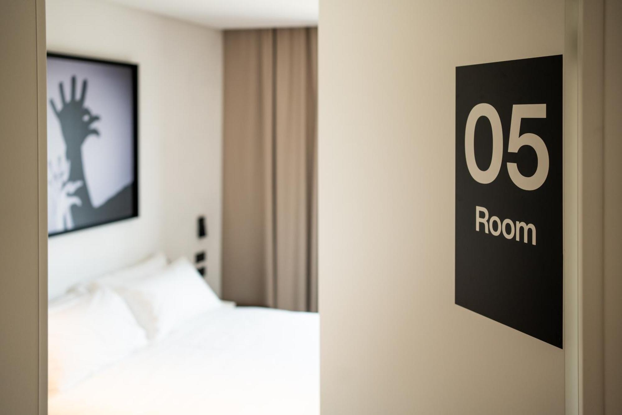 Mon Luxury Rooms Spa ニコロージ エクステリア 写真