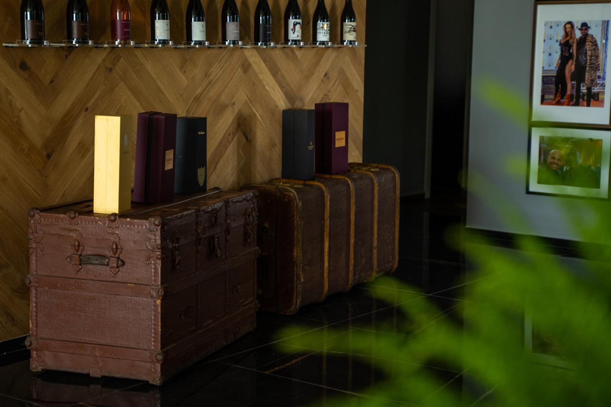 Mon Luxury Rooms Spa ニコロージ エクステリア 写真
