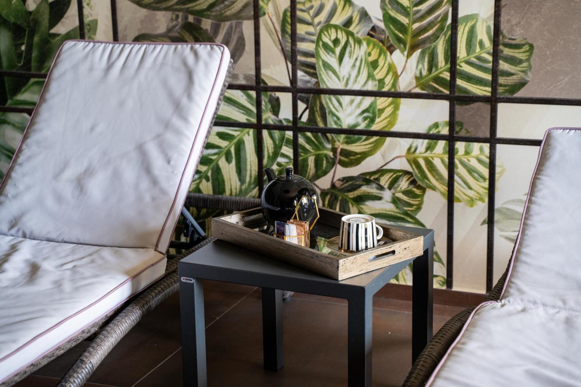 Mon Luxury Rooms Spa ニコロージ エクステリア 写真